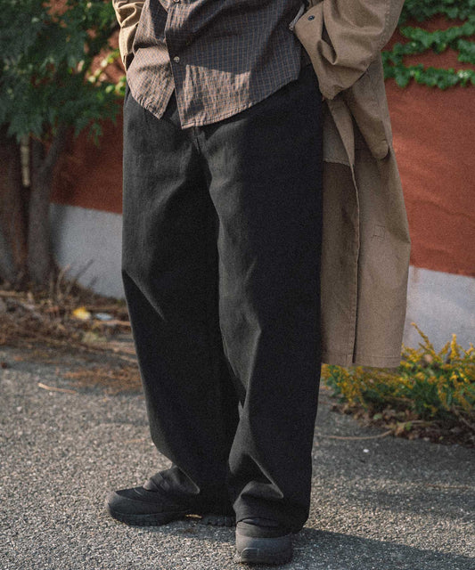 Two tuck wide straight pants/13853