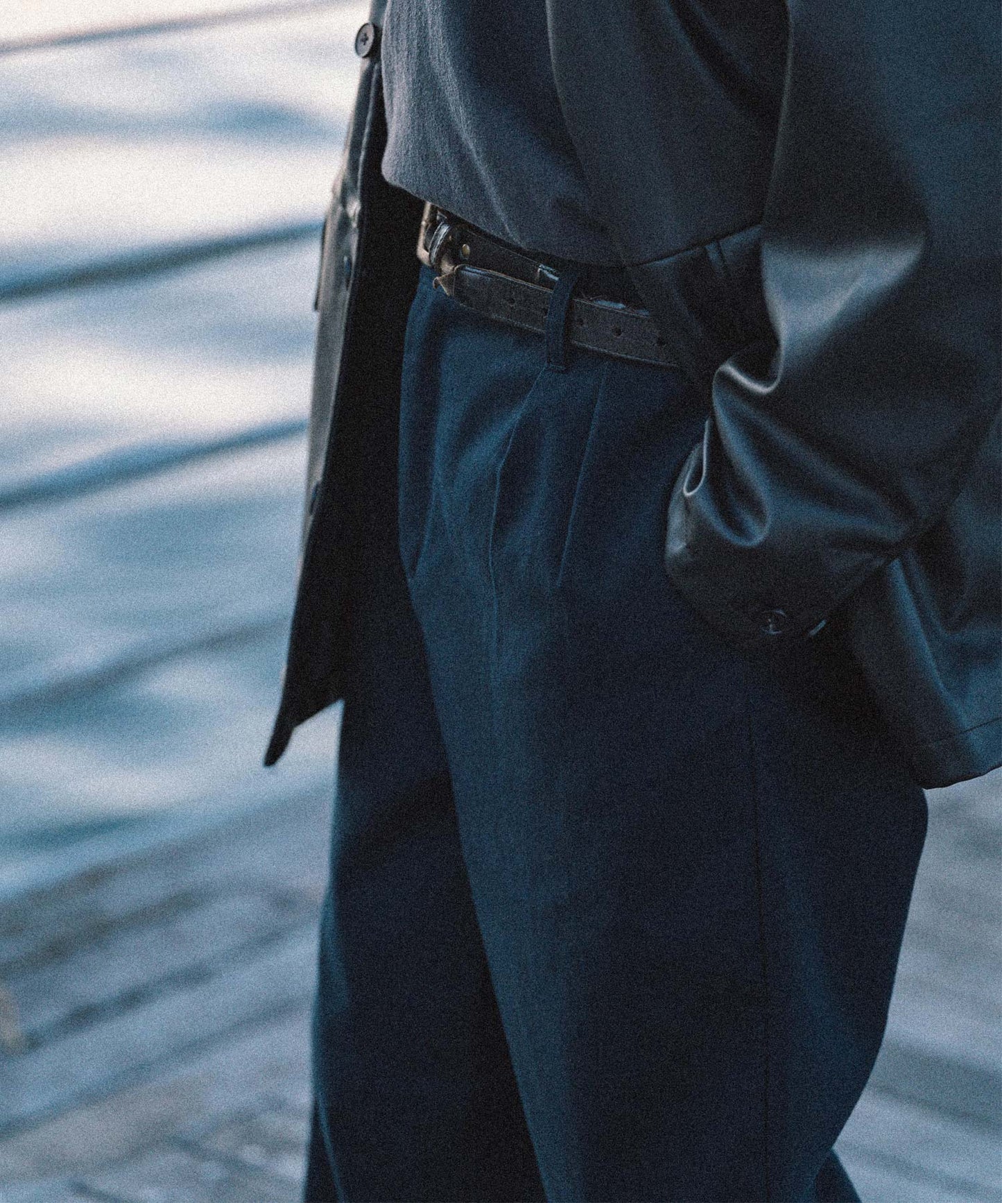 Two tuck wide straight pants/13853