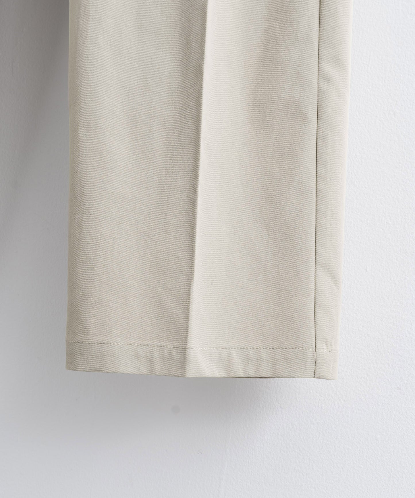 Center Crease Straight pants /11431